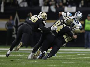 George Johnson, Cameron Jordan, Vonn Bell sack
